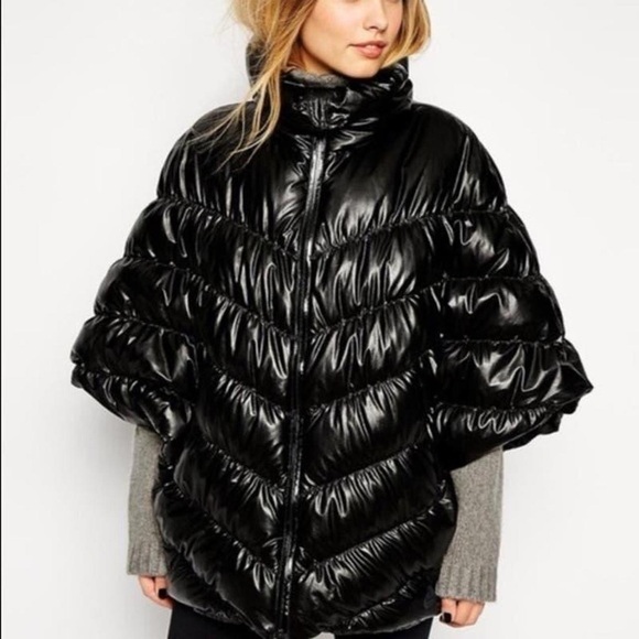 Nike Jackets & Blazers - NWT Nike Cascade Down Puffer Poncho Jacket